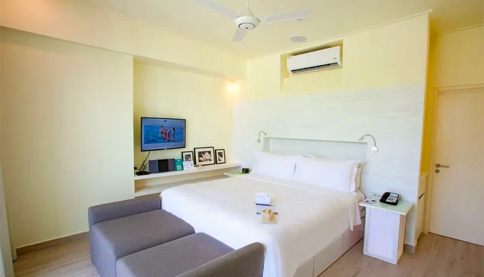 هتل هالیدی این کندوما